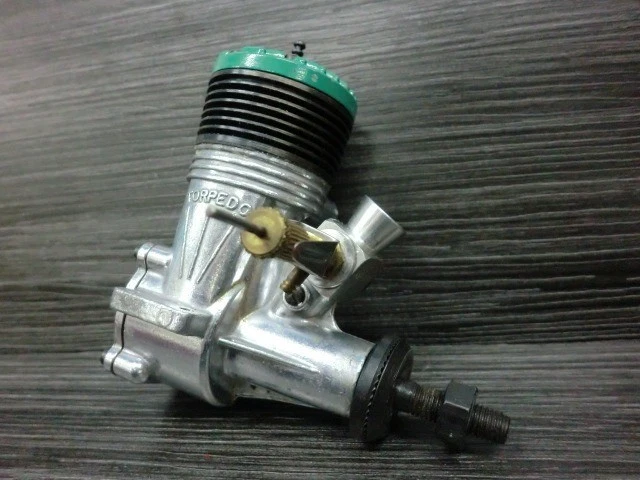 K&B TORPEDO 45RC 0.454cu in Vintage 2 stroke glow engine for R/C airplanes new - Image 3 of 4