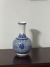 Chinese Blue White Floral Porcelain Vase Qianlong Mark Tianshouping
