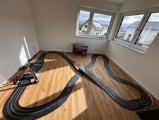 Carrera Bahn - neuwertig und umfangreich