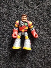 FISHER-PRICE 2001 RESCUE HEROES BILLY BLAZES FIREMAN FIREFIGHTER FIGURE