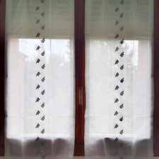 Coppia tendine a vetro bianche con ricamo centrale in più misure e colori