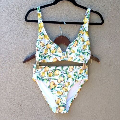 Nip Tuck Swim Two Piece Lemon Fruit Print Swimsuit Bikini Size 6 - Picture 1 of 13