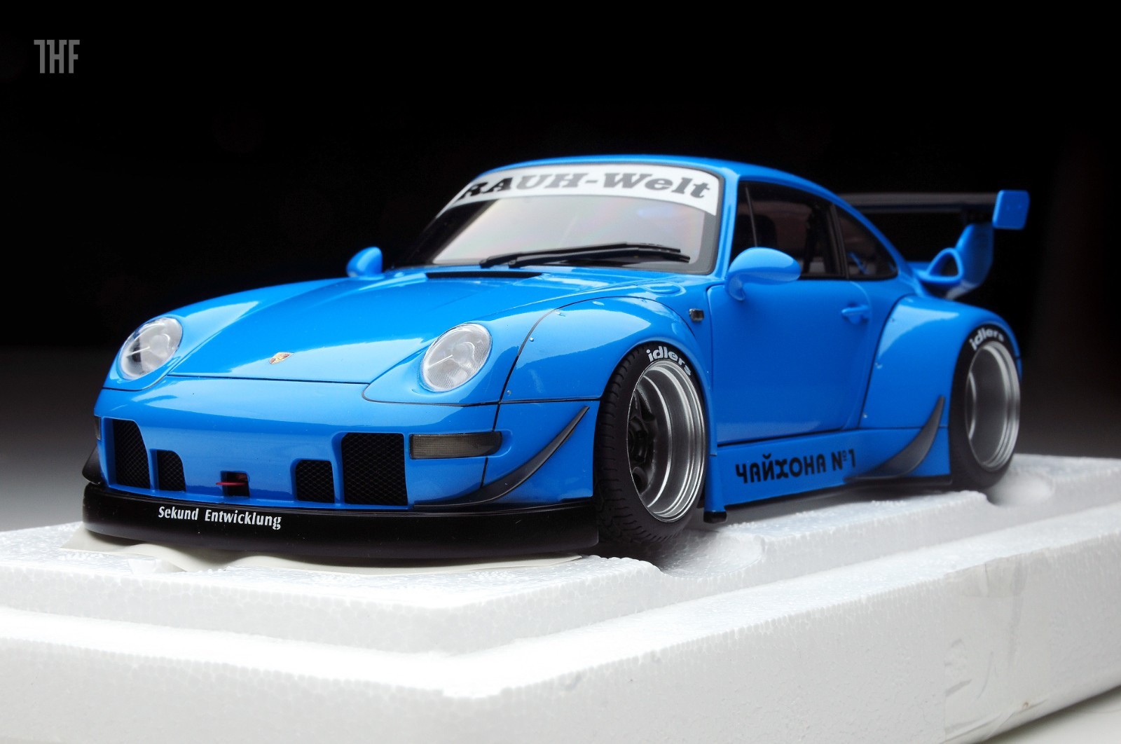 AUTOart Porsche 911 993 RWB Blue 78152
