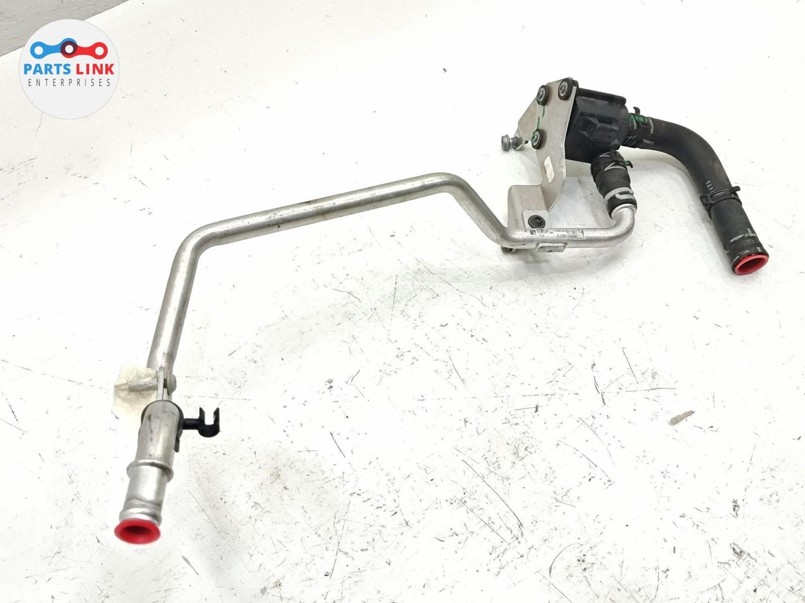 Bentley Bentayga Speed 2017-2020 Water pump pipe