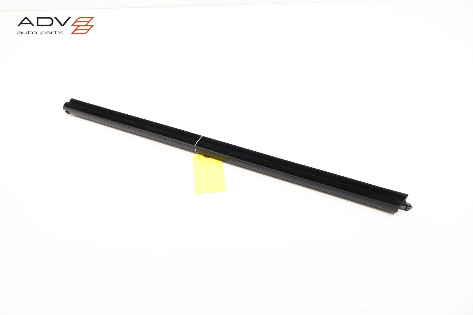 2020-25 LINCOLN AVIATOR FRONT LEFT DOOR WINDOW INNER BELT WEATHERSTRIP SEAL OEM