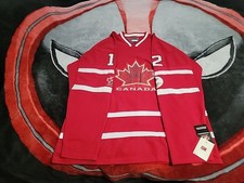 NIKE Team Canada IGINLA Hockey Tag On Vancouver 2010 Olympics C/W Fight Strap. 