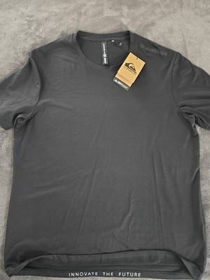 Quicksilver DryFlight Men's Large Black Onyx T-Shirt Crew Neck Short Sleeve NWT