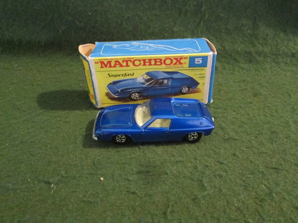 Boxed Lotus Europa Diecast Model Car - Vintage Matchbox Superfast Series No. 5 - Image 4 of 4
