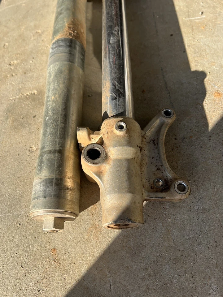 1997-2001 YAMAHA YZ80 FRONT FORKS SUSPENSION SHOCKS - Image 2 of 4