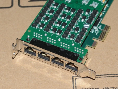 Sangoma AFT Series Model A108 PCIe x1 Interface Card - Afbeelding 4 van 7