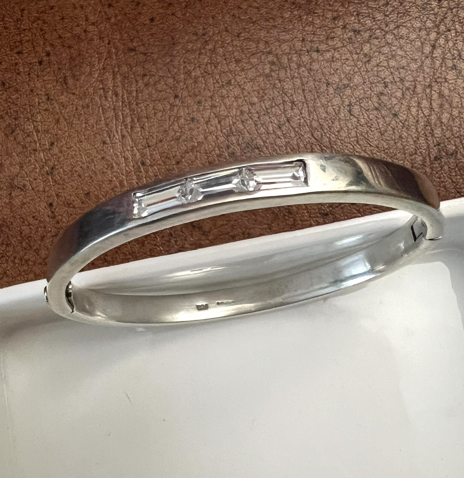 925 Solid Sterling silver Oval hinged Bangle Hall… - image 9