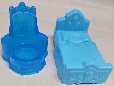 Fisher Price Disney Little People Elsa Ice Palace Throne & Bed. Replacements GUC