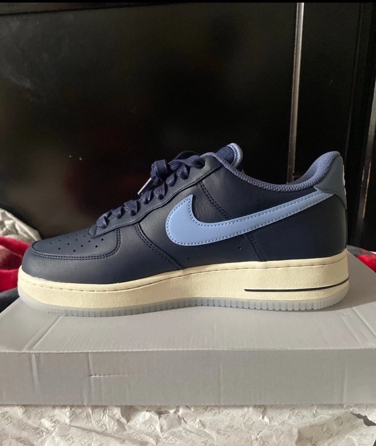 Nike Air Force 1  display picture 3