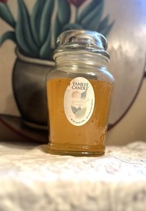 (RARE) Vintage 2003 Yankee Candle Apricot & Pear 19.8oz Jar Candle