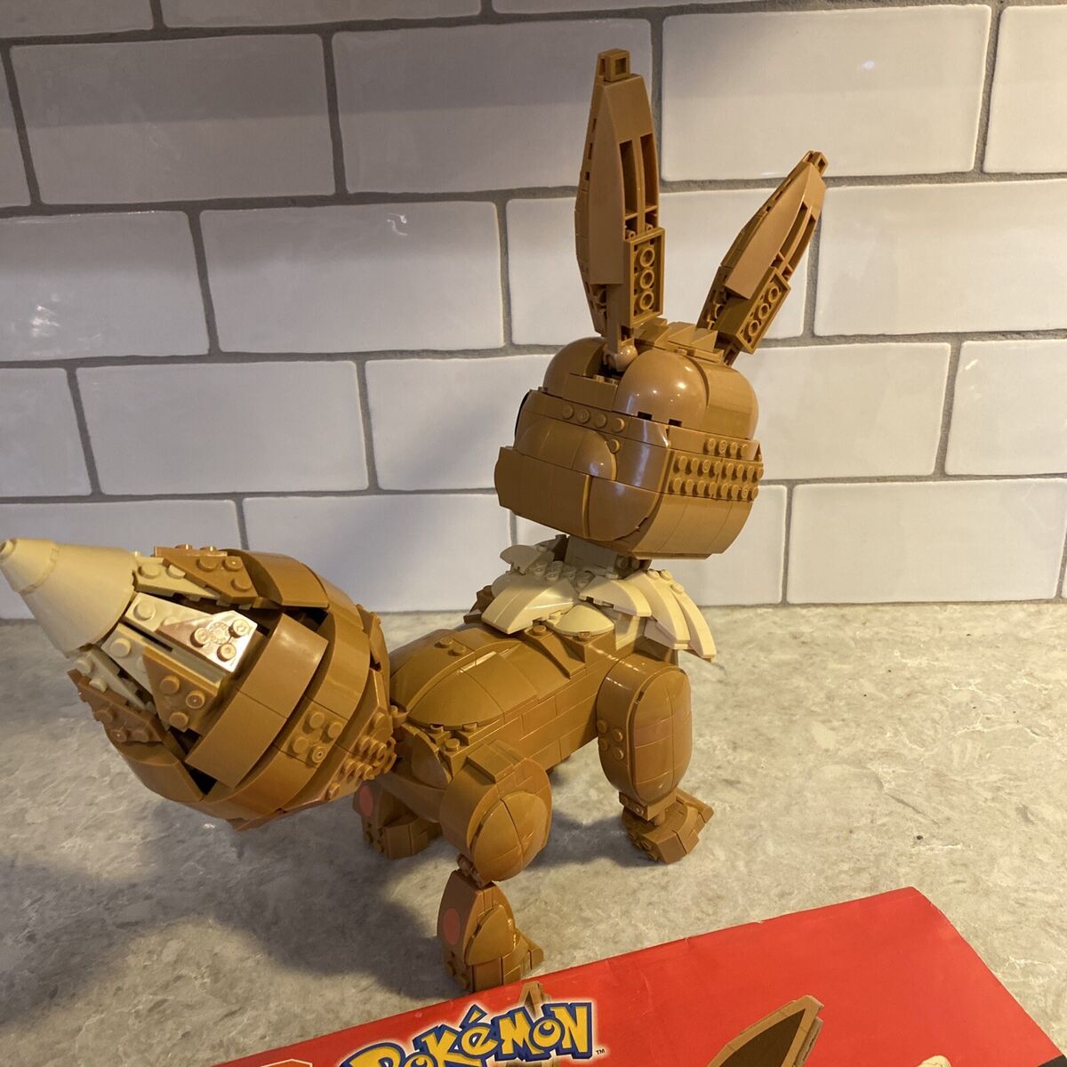 Mega Pokemon Jumbo Eevee – Mattel Creations