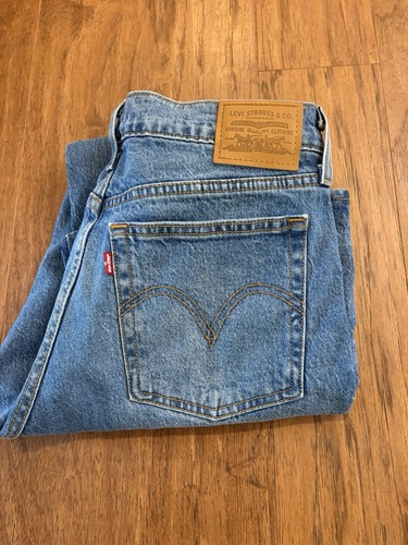 Levi's Premium Women's Wedgie Bootcut Jeans 29Wx30L Color: Smudged Paint ~NWOT