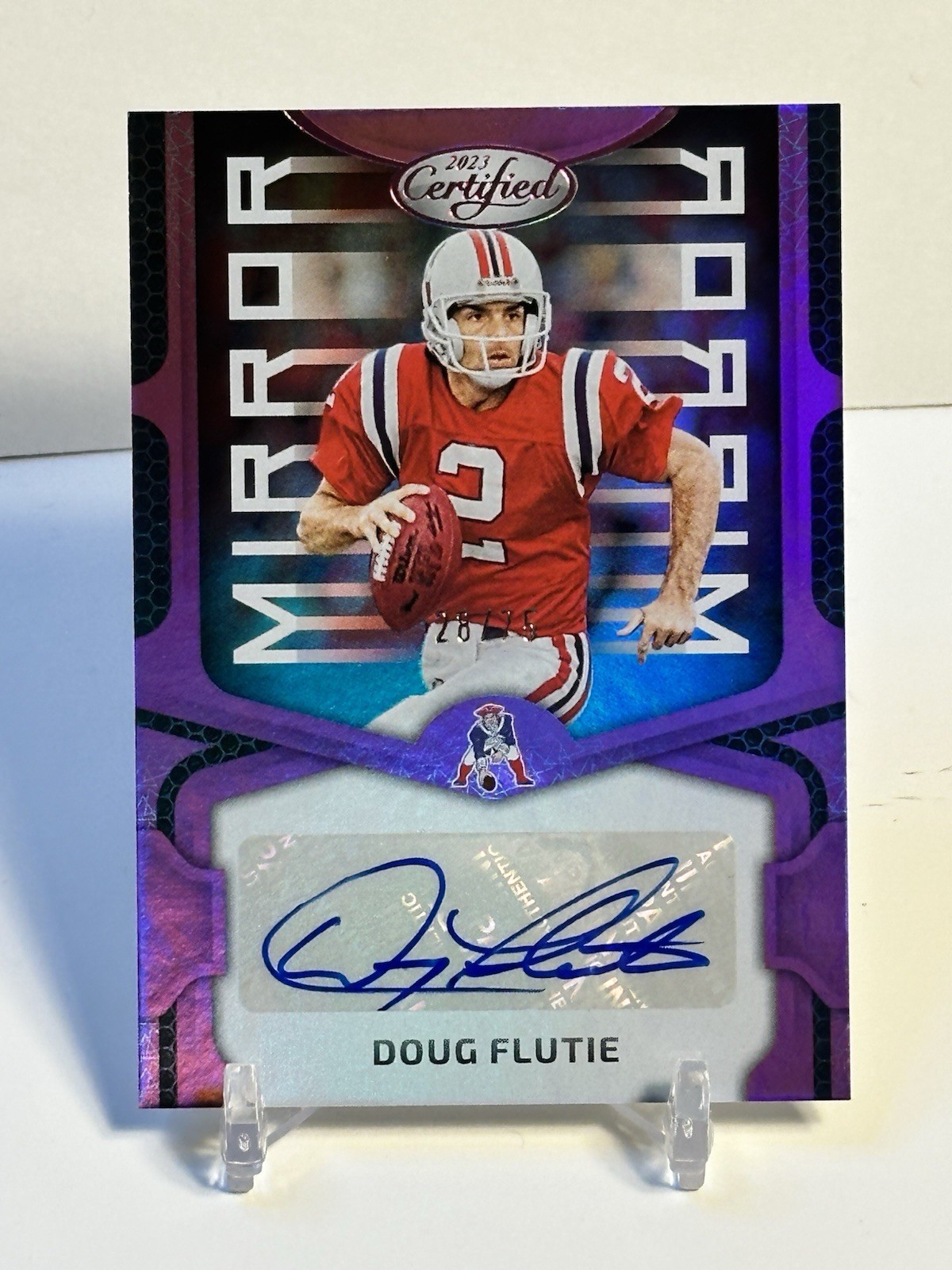 Doug Flutie Mirror Pink Auto SP 2023 Panini Certified /75 Card #MS22 Patriots