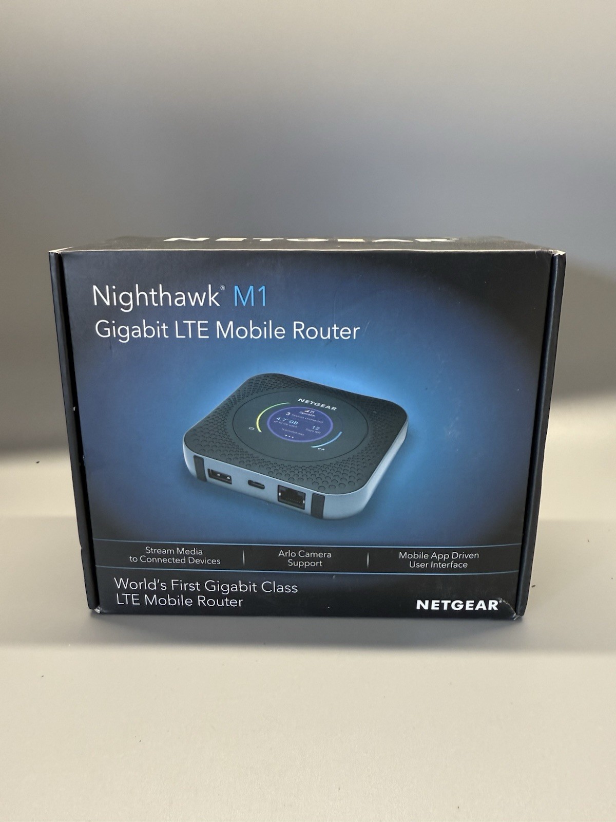 NETGEAR Nighthawk M1 Mobile Hotspot Gigabit 4G LTE Router MR1100 SEALED RARE 🔥
