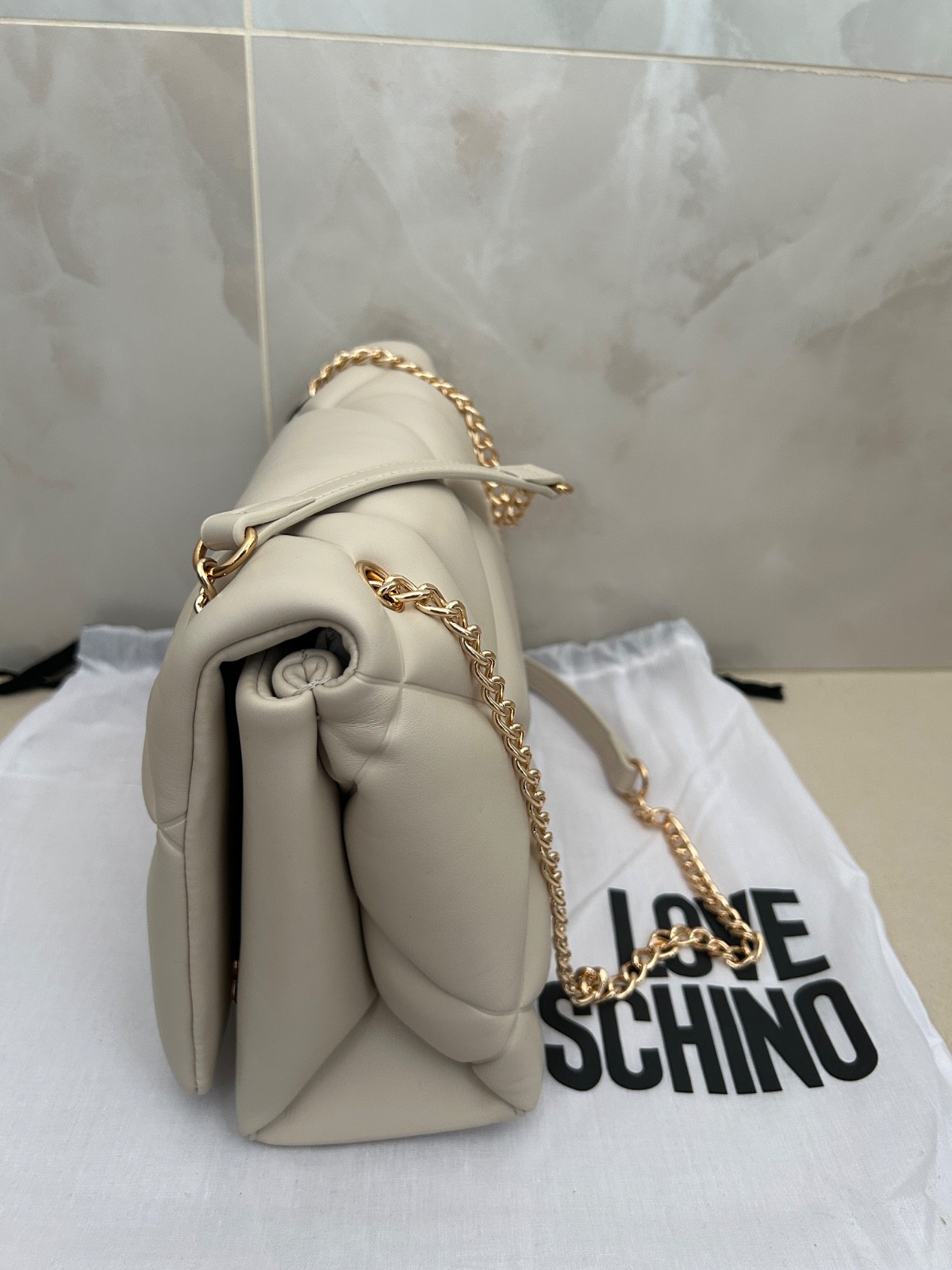Love Moschino Cream Quilted Shoulder bag with tags RRP £235 image 5