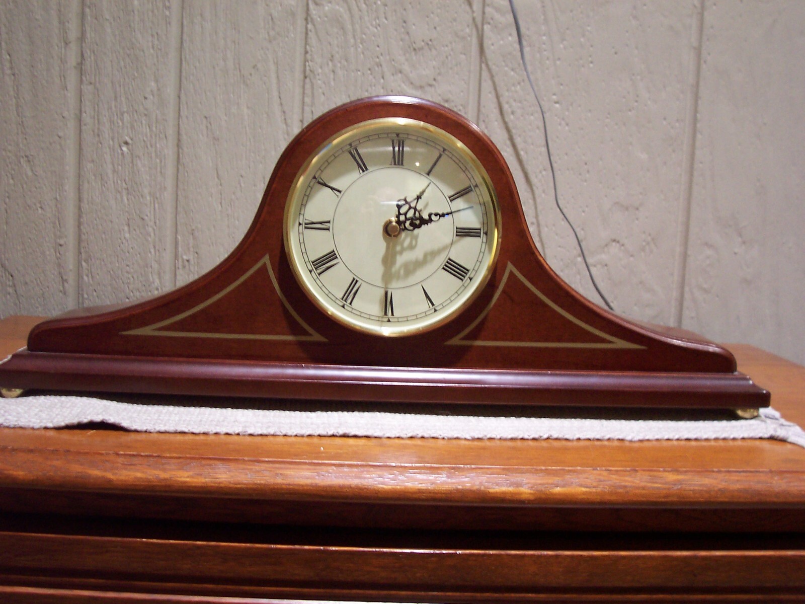 Vintage Bombay Company Quartz Shelf Clock Wood 19" Japanese Movement Works