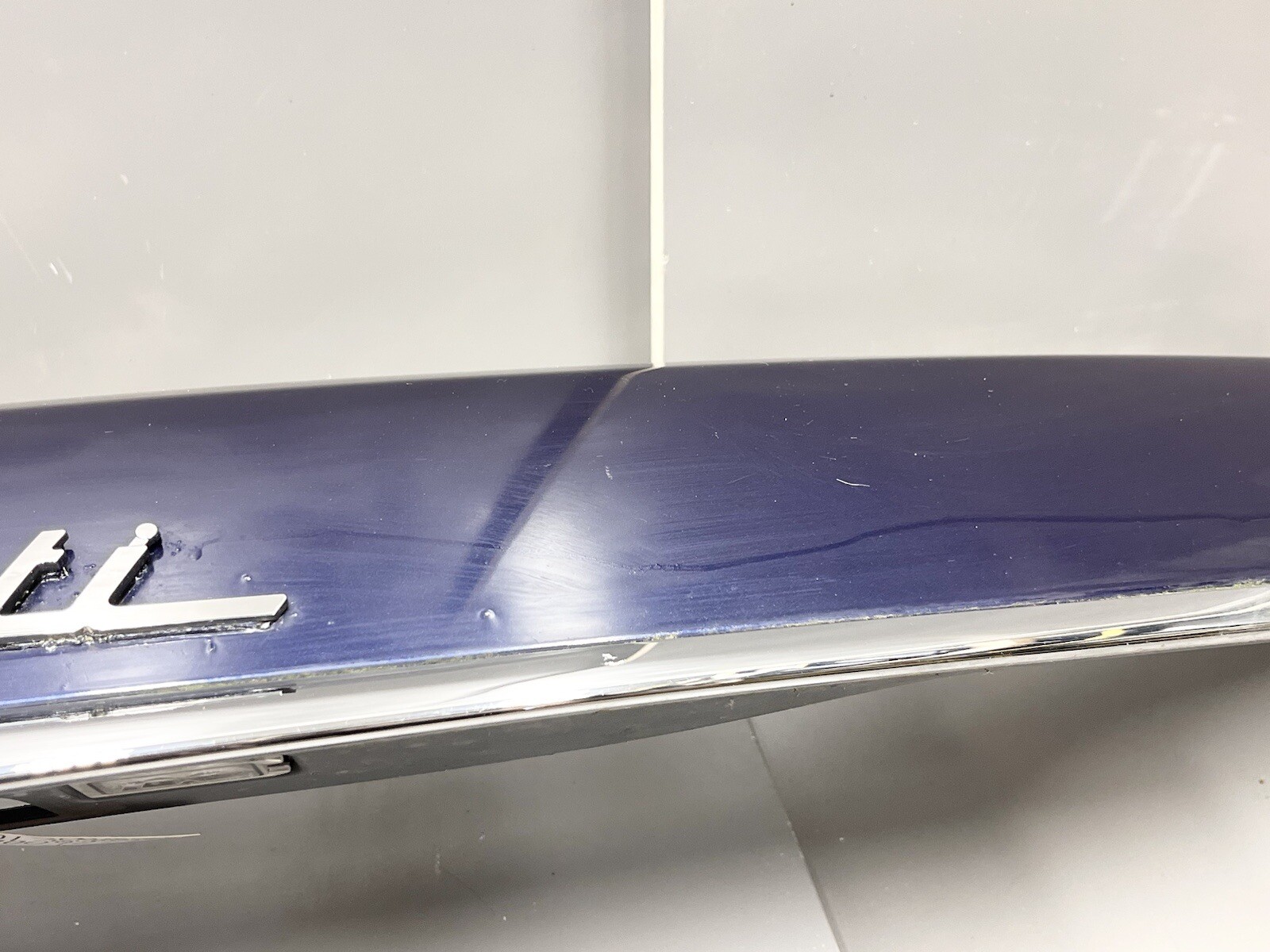 ⭐️2017-2020 MASERATI LEVANTE LIFTGATE TRUNK PANEL MOLDING COVER BLUE (426) OEM