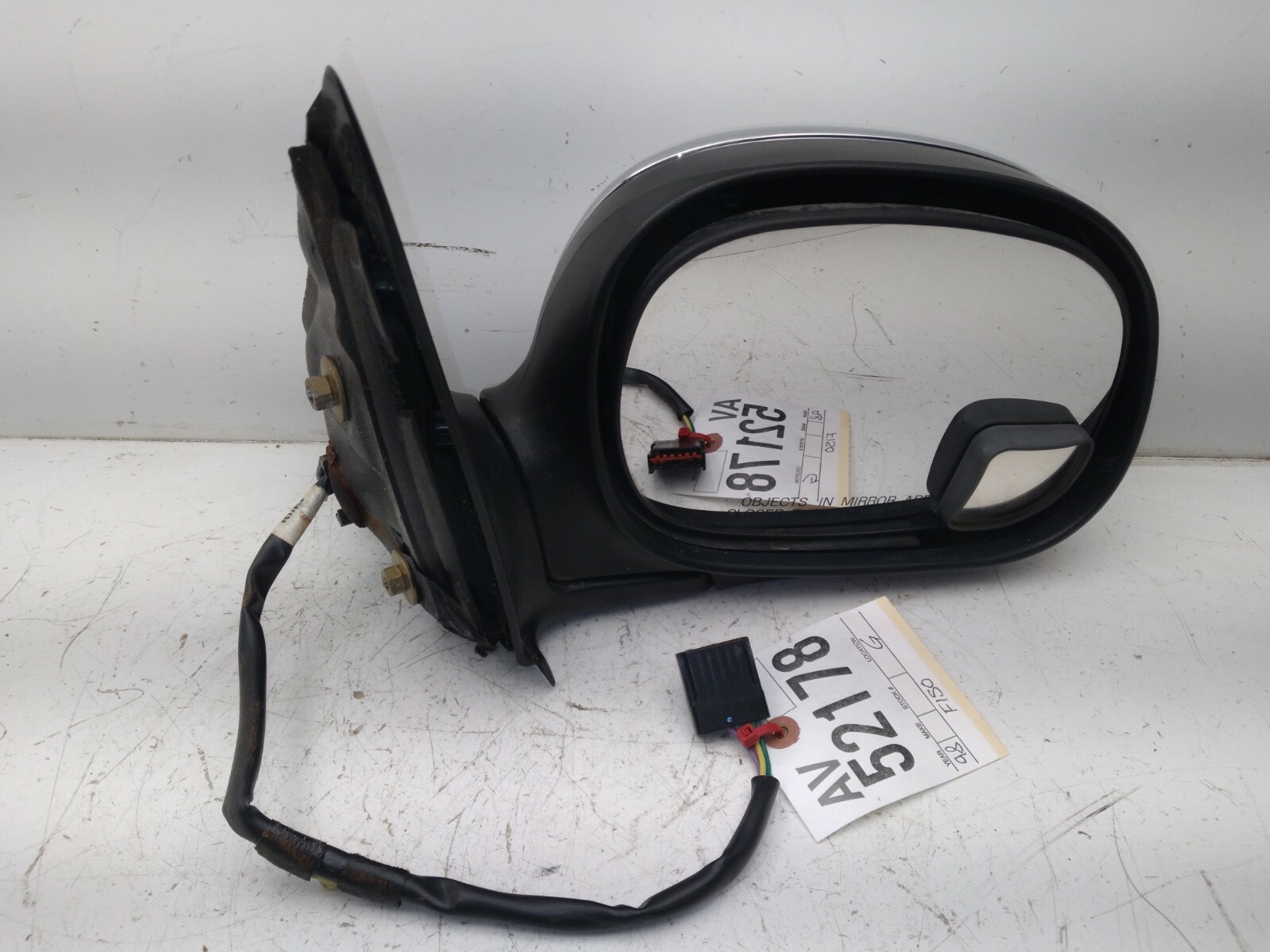 1997-2002 Ford F-150 Side View Door Mirror Manual Right Passenger Side OEM