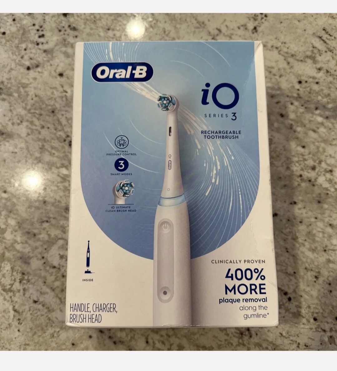ORAL-B iO SERIES 3 RECHARGEABLE ELECTRIC TOOTHBRUSH - MATTE WHITE