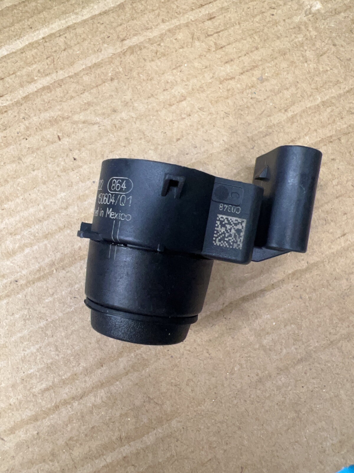 New black 670005173 PARKING SENSOR OEM For 2014-2020 MASERATI GHIBLI