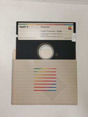 APPLE II DISKWARE DEMO FLOPPY APLE PRÄSENTIERT... ITALIENISCH 5,25'' Macintosh