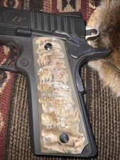 1911 Full size Pistol grips Genuine Rams Horn, Standard 1911, Thin Grips (626S)