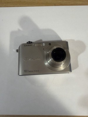 Casio Exilim EX-Z1000 10.1MP Digital Camera PLEASE READ for parts or Repair