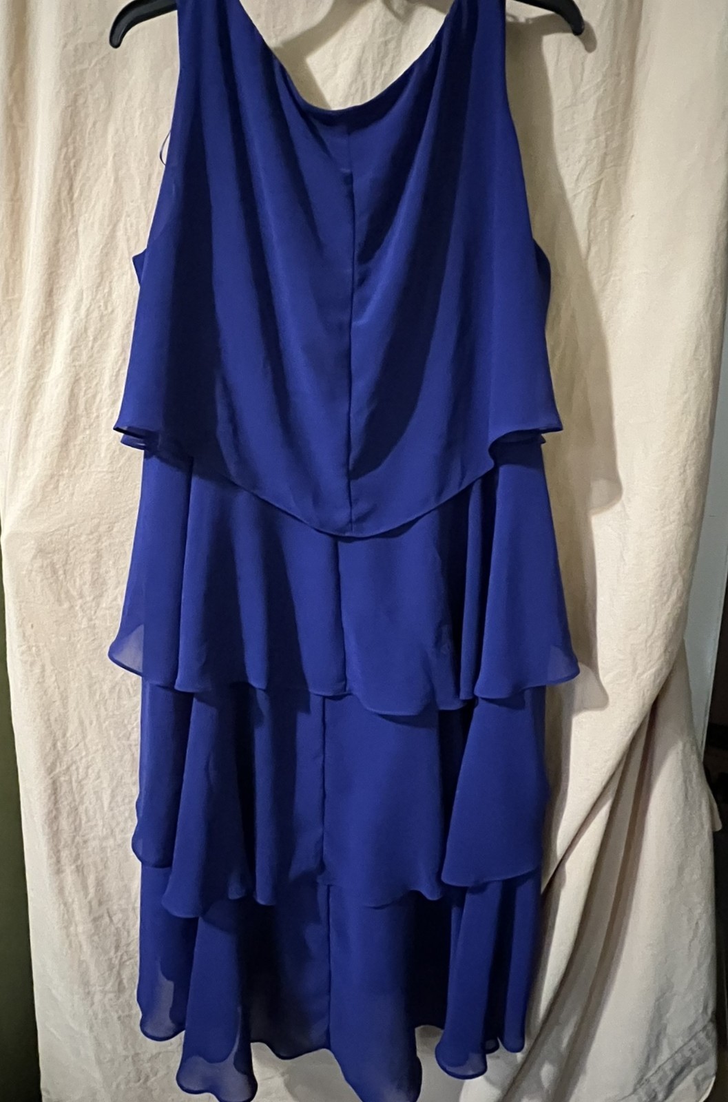 S.L. Fashions Short Tulip Sleeve Tiered Chiffon Cocktail/Wedding Guest dress 16W