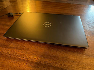 Dell Inspiron 15 7000 2-in-1 15.6'' i7 32GB 512GB SSD MX150 Win11 Gray