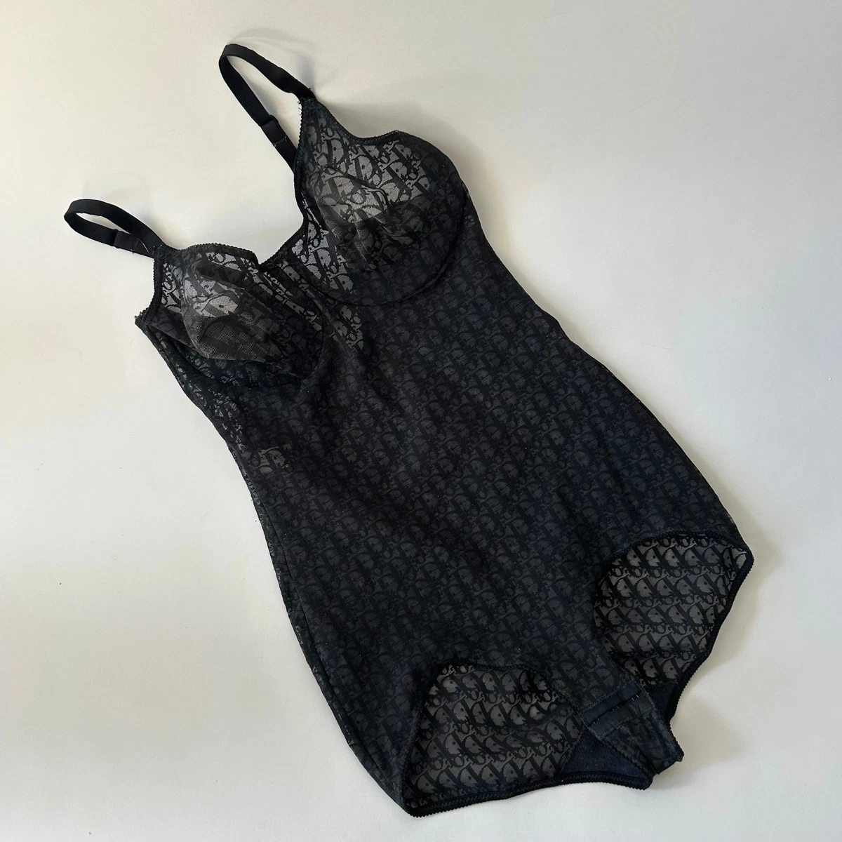 Preços baixos em Dior Lingerie e pijamas para mulheres | eBay
