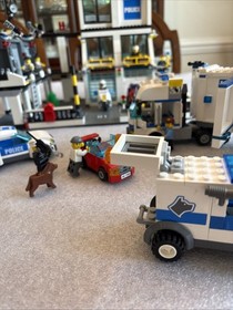 Lego City 7744, 7288, And 7286 Police Sets
