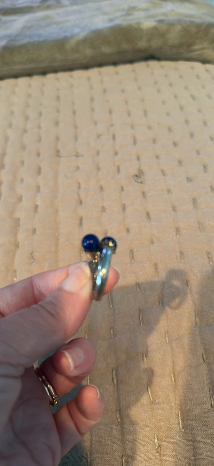 Anillo Tiffany & Co. de cuentas de lapislázuli azul de oro amarillo y 18k talla 6,5 Foto 3 de 4