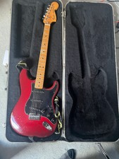 Fender Stratocaster 1979 (genuine Fender Usa Made) Red And Black