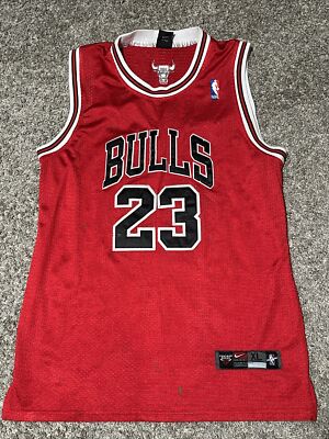Vintage Nike Michael Jordan Bulls Jersey XL Red Stitched Nike Team