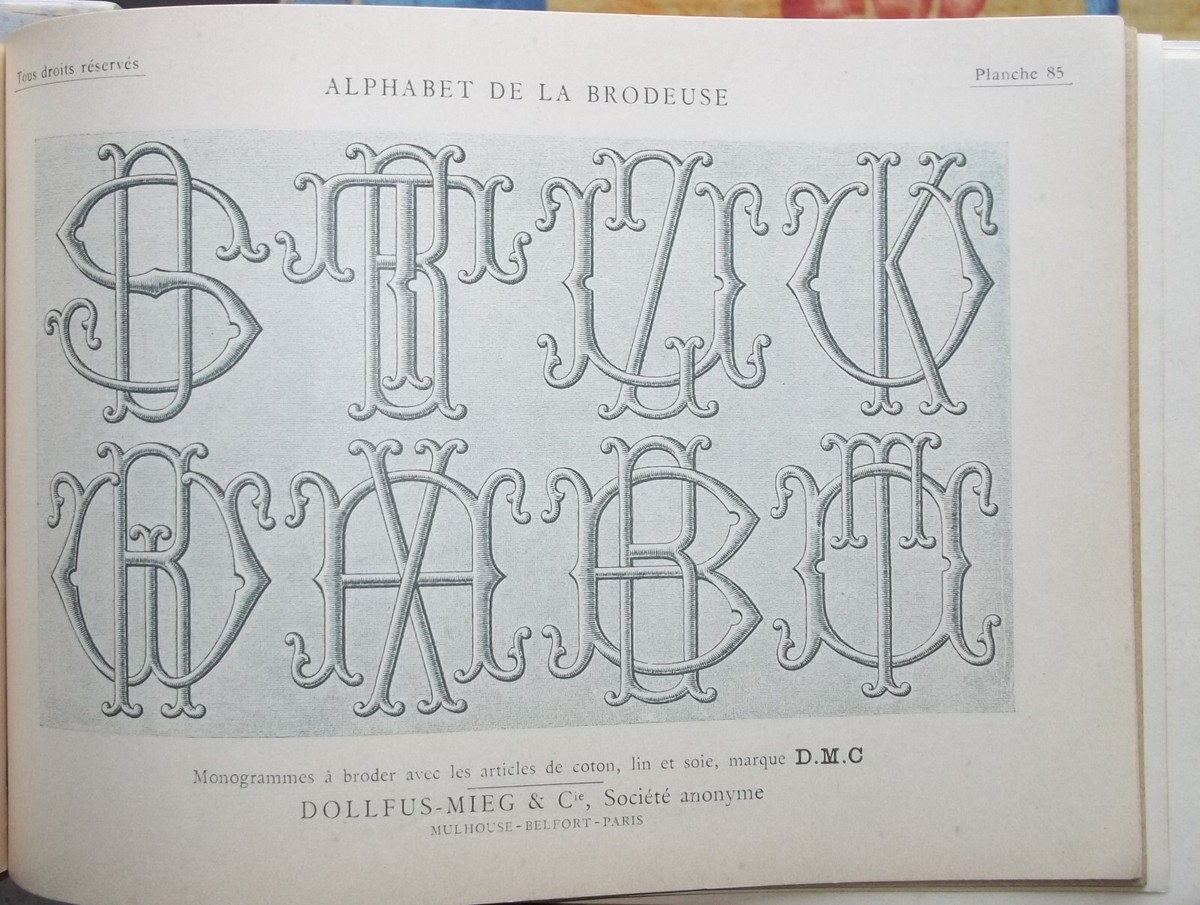 Alphabet de la Brodeuse Thérèse de Dillmont (113 Stock Photo