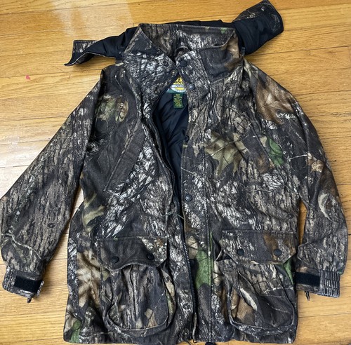 Cabelas Jr Kids Camo Jacket. Removable 