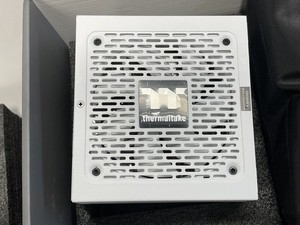 Thermaltake Toughpower 1050W 80+ Gold ATX 3.1 Fully Modular Power Supply- Snow