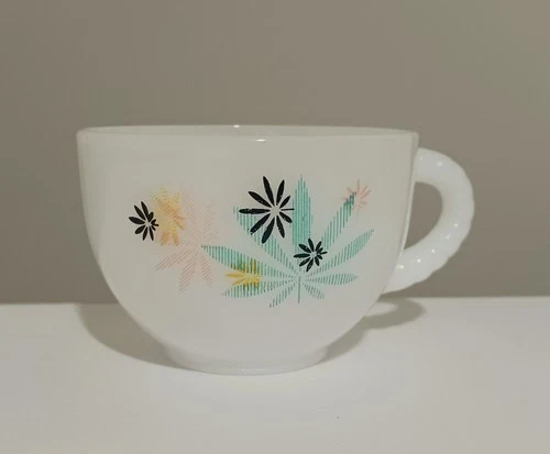 Vintage MCM Federal Glass Replacement Cup Atomic Flower Milk Glass