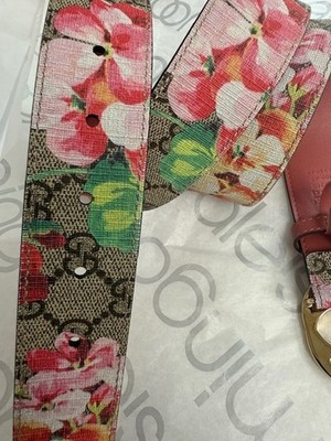 Gucci Women's GG Gold Tone Buckle Supreme Canvas Blooms Belt Size