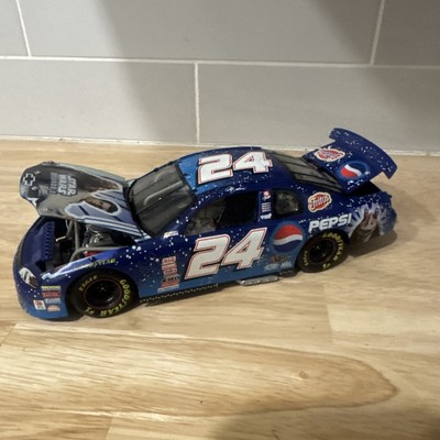1999 Jeff Gordon #24 Star Wars Edition 1:24 Scale Die Cast Race Car No Box 