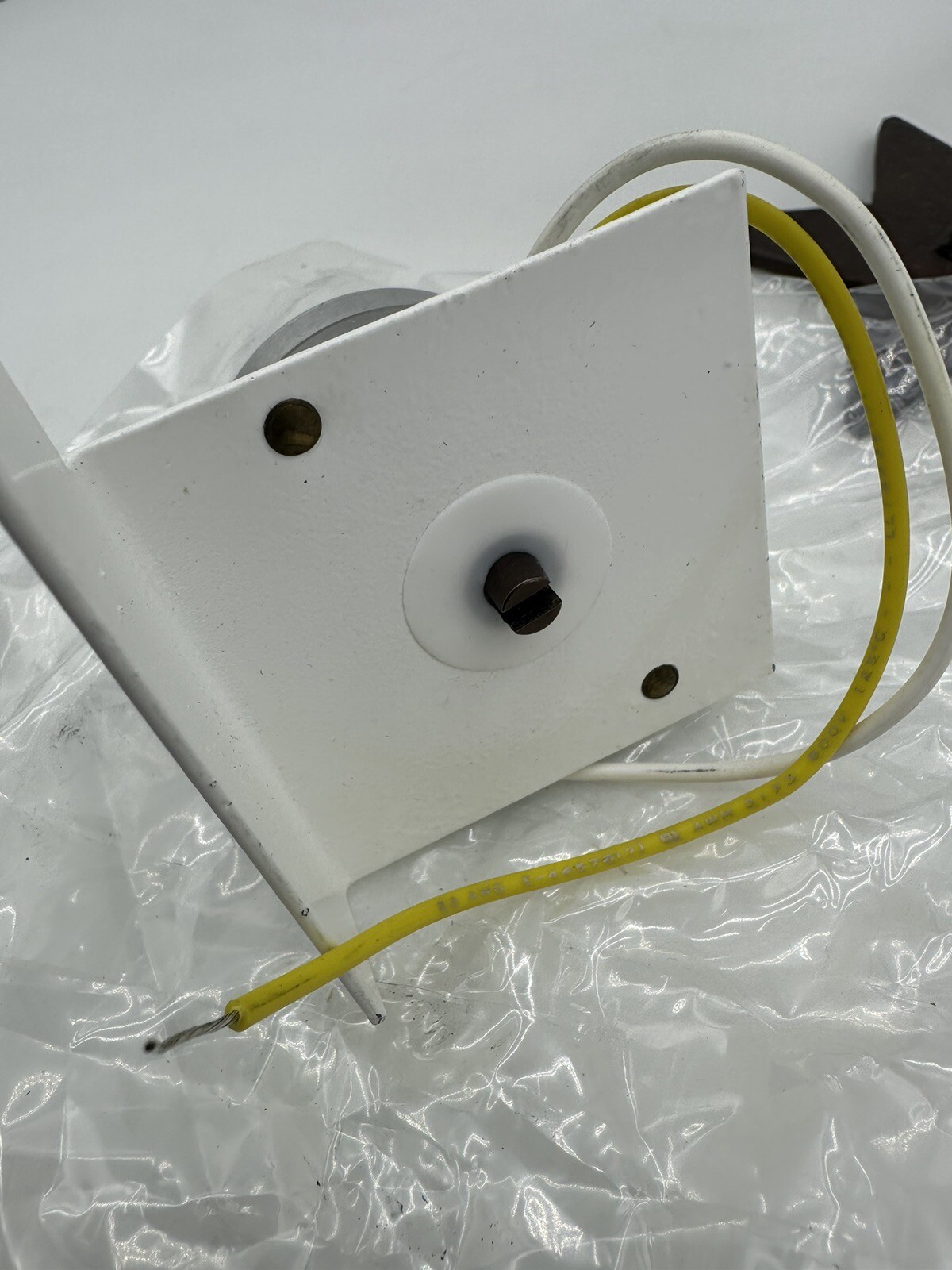 DANAHER MOTION BINDICATOR 38508R-6-42-0050 SYNCHRON 630 Motor 24V 1-RPM ...