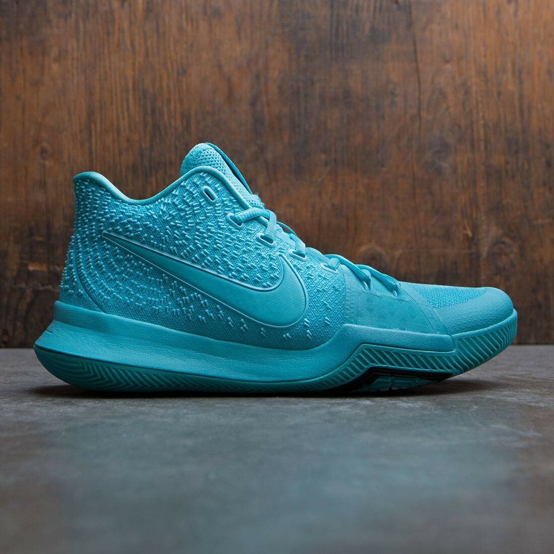 kyrie 3 tiffany