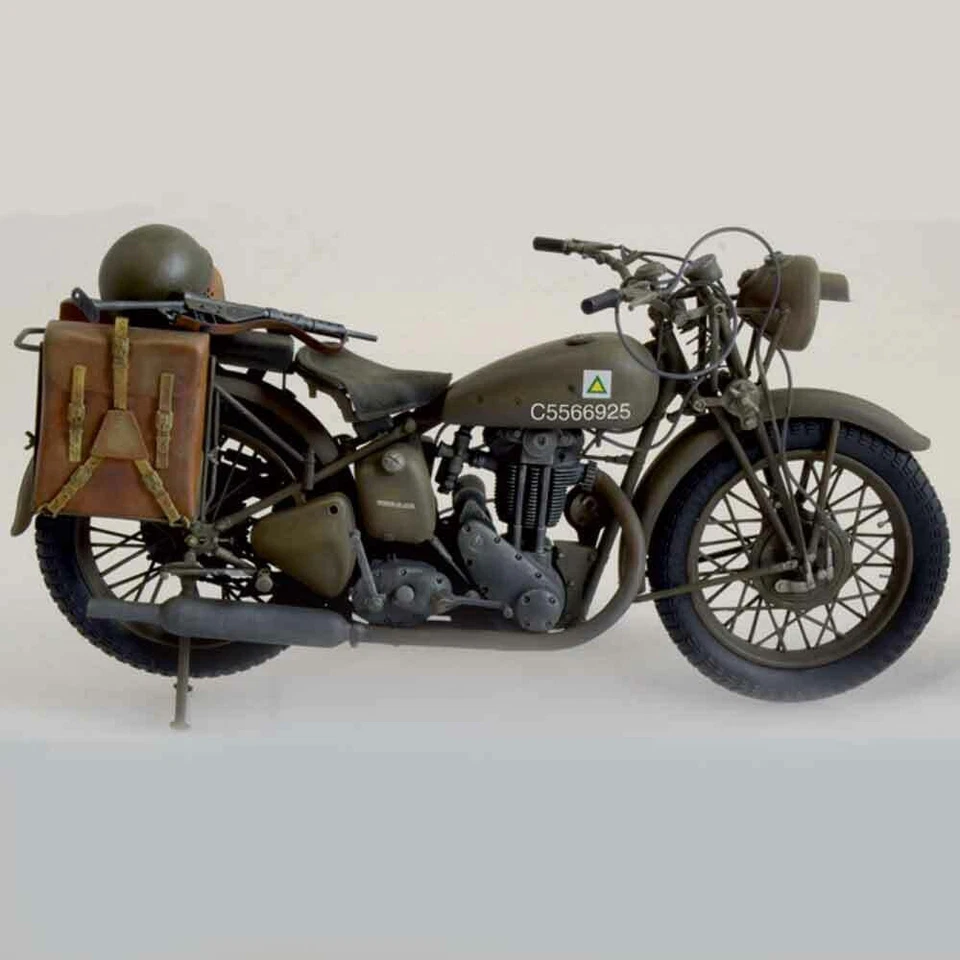 ITALERI 1:9 KIT MOTO MILITARE TRIUMPH 3HW   23,1 cm  DECALS PER 4 VERSIONI  7402 - Immagine 4 di 4