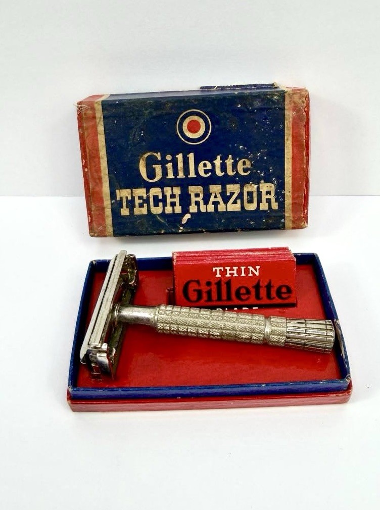 ヴィンテージ Gillette SAFETY RAZOR 髭剃り Vintage Gillette Gold Tech Safety Razor ~ Original Box ~ Ball End