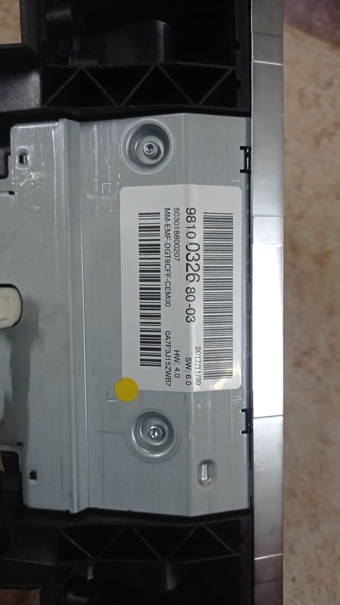 Peugeot 3008 2017 2018 2019 OEM Radio Screen Dashboard And Console