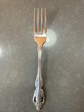 Dessert Fork- Oneida Distinction Deluxe Stainless Flatware RAPHAEL HH Pattern